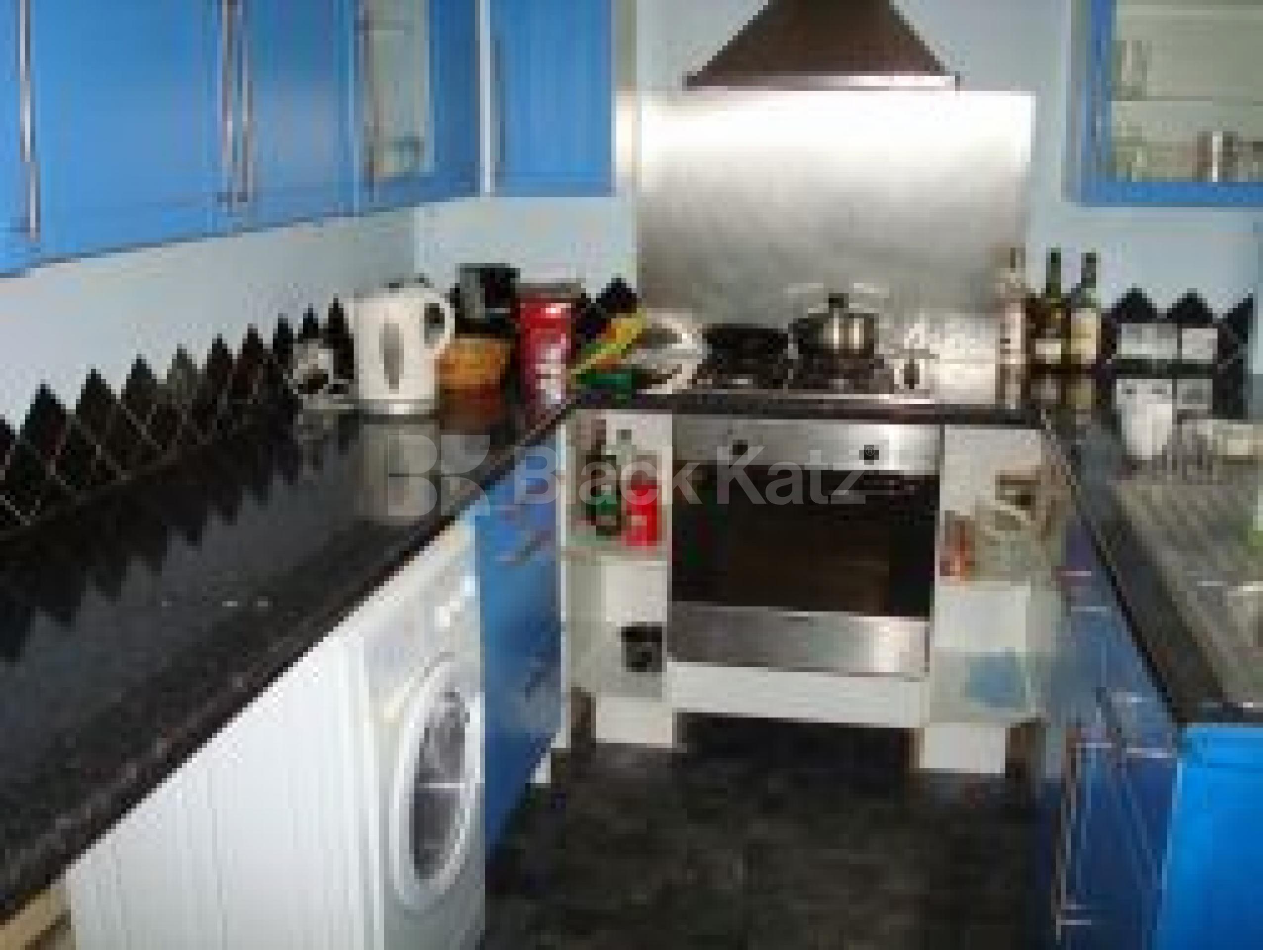 			New Instruciton, 3 Bedroom, 1 bath, 1 reception Flat			 Girdle Stone Walk, Archway N19